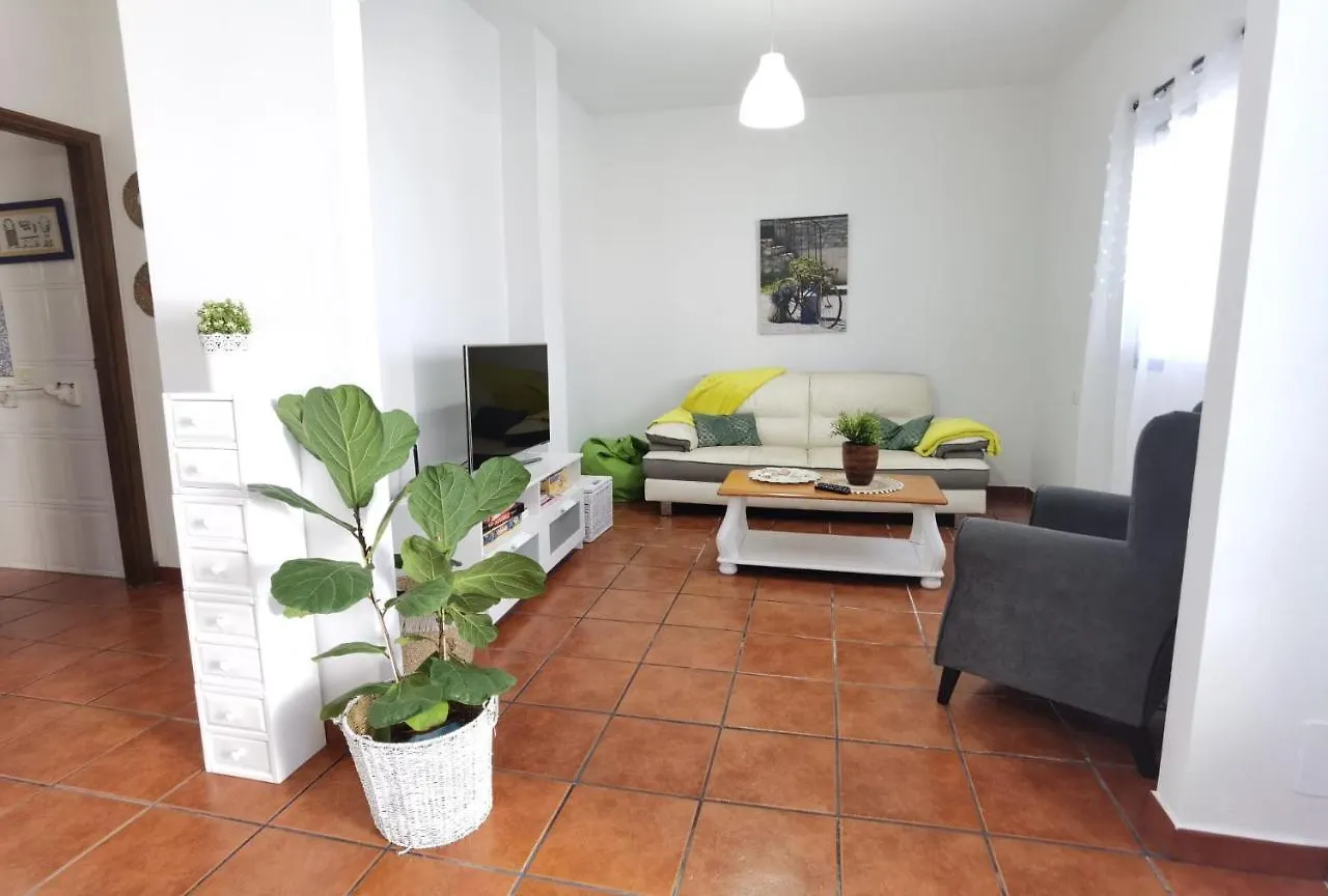 Apartamentoscasajulia La Santa Spanyolország